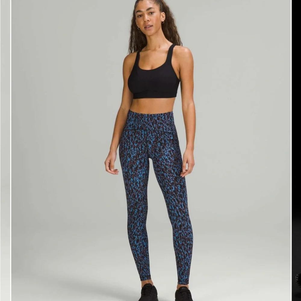 Lululemon Swift Speed High-Rise Tight 28” - Picture 2 of 10